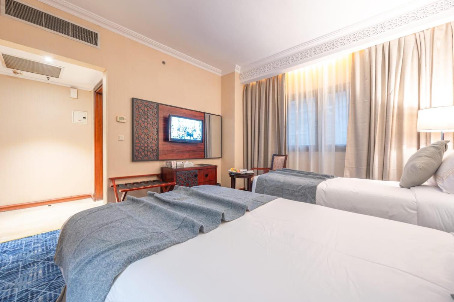 Shaza Regency Plaza Al Madinah Hotel Медина Екстериор снимка