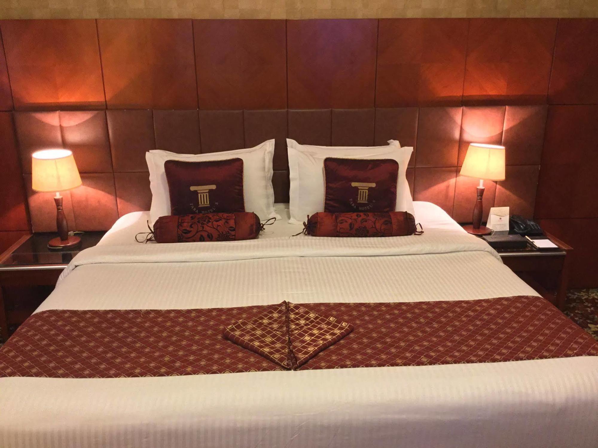 Shaza Regency Plaza Al Madinah Hotel Медина Екстериор снимка A bedroom at the hotel